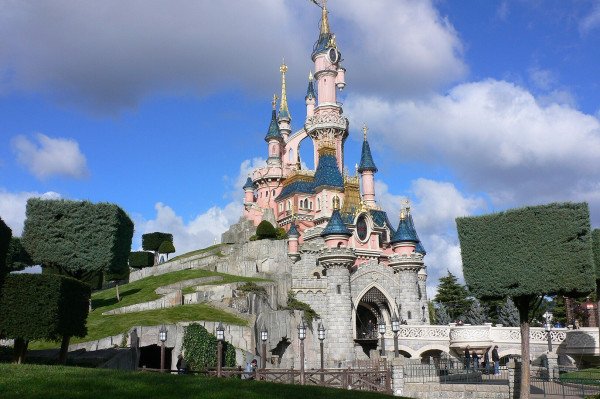 ENCHANTING EUROPE