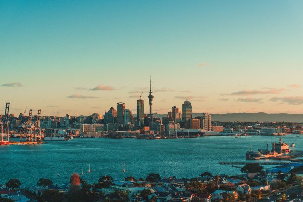 ESSENCE OF NEW ZEALAND